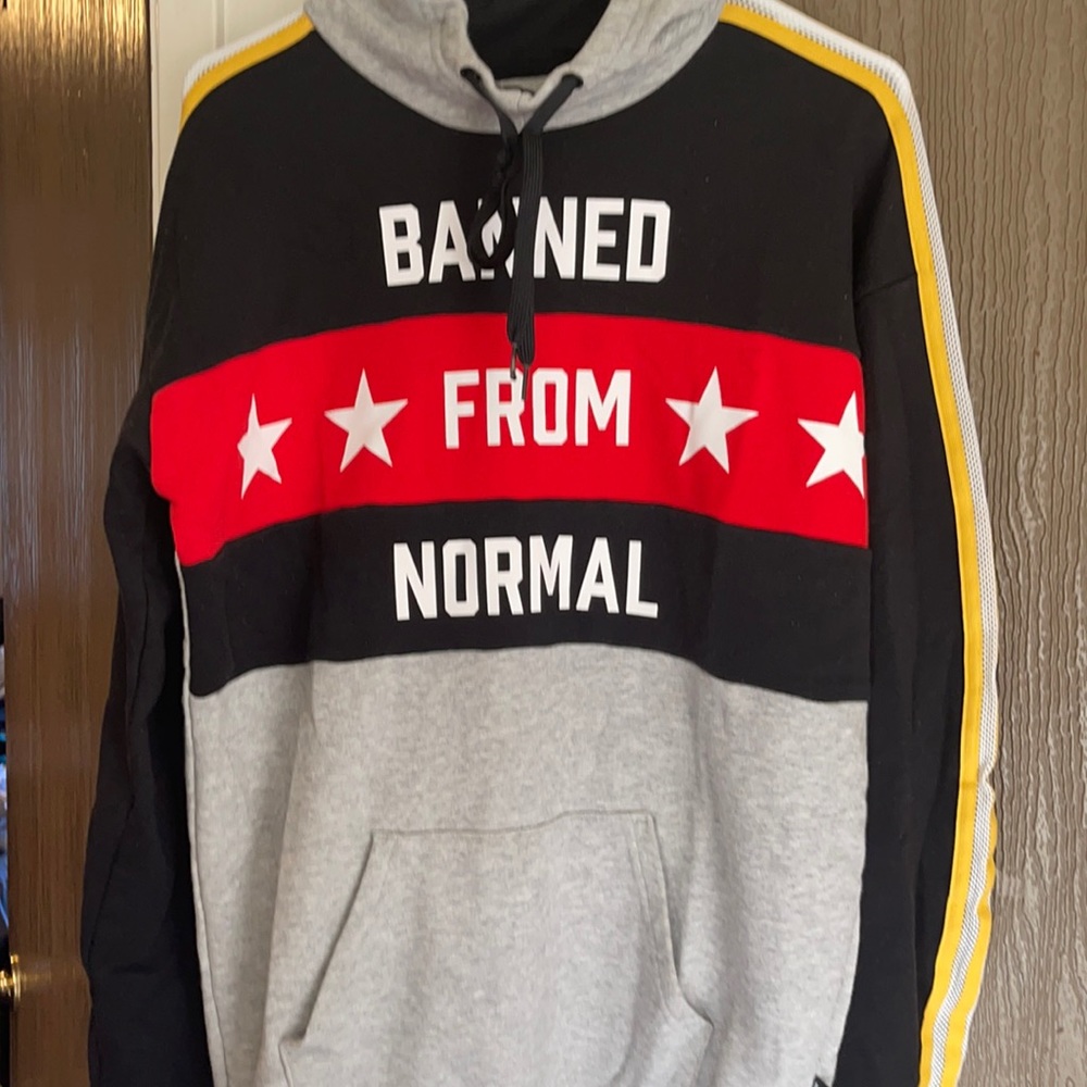 COPY - Adidas hoodie (Rita Ora banned from normal)